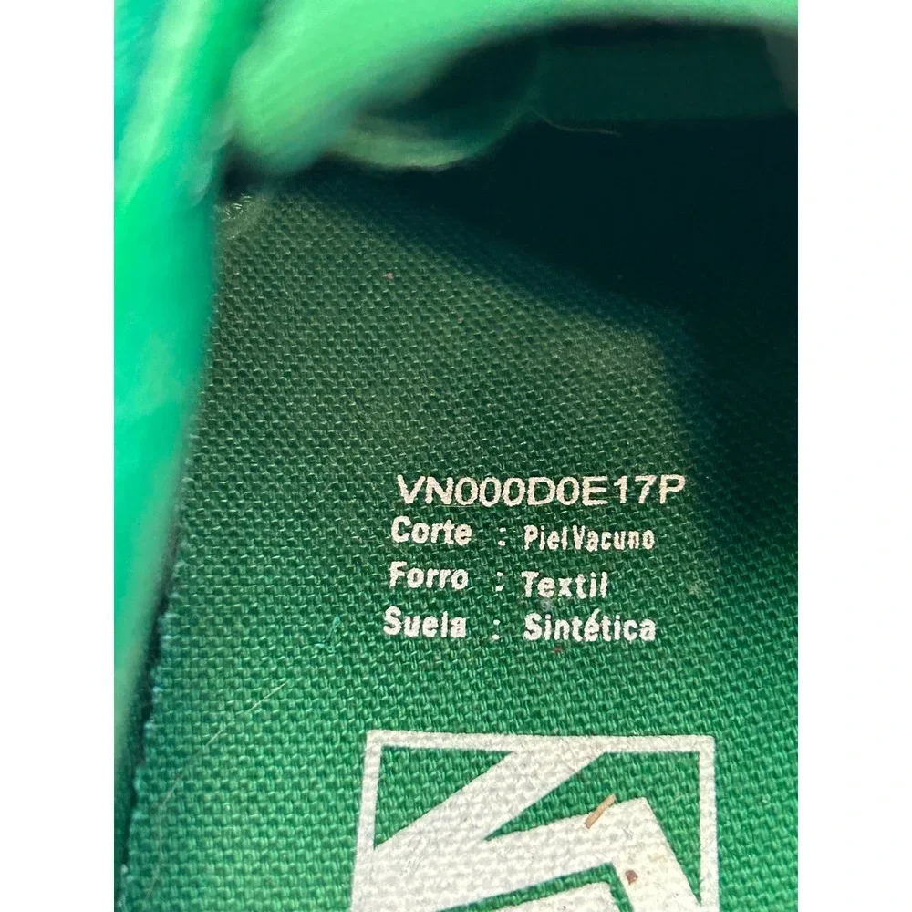 Vans Sneakers Womens 6 Green Old Skool Low Pro Hairy Suede Gum Sole VN000D0E17P